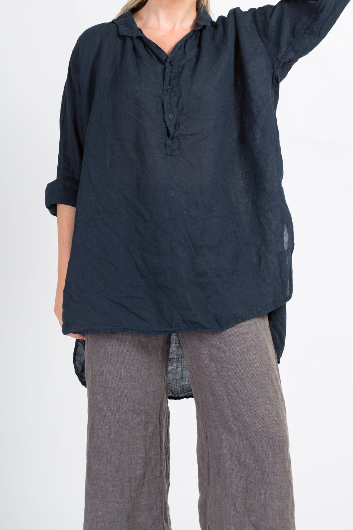 Petra - Linen S10 - White Linen Tops CP Shades 
