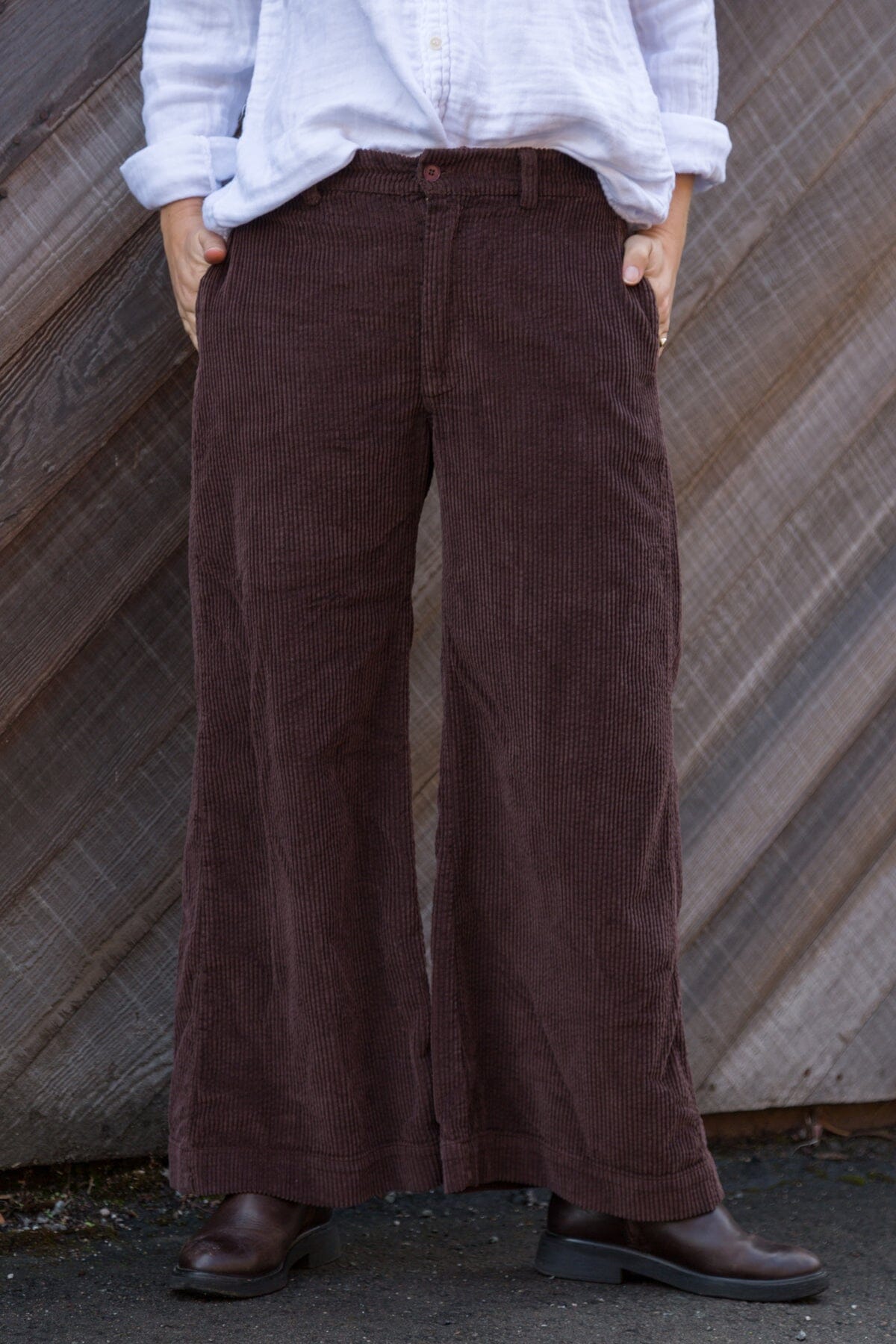 Polly - Wide Wale Corduroy A40 - Wide Wale Cord CP Shades chocolate 123