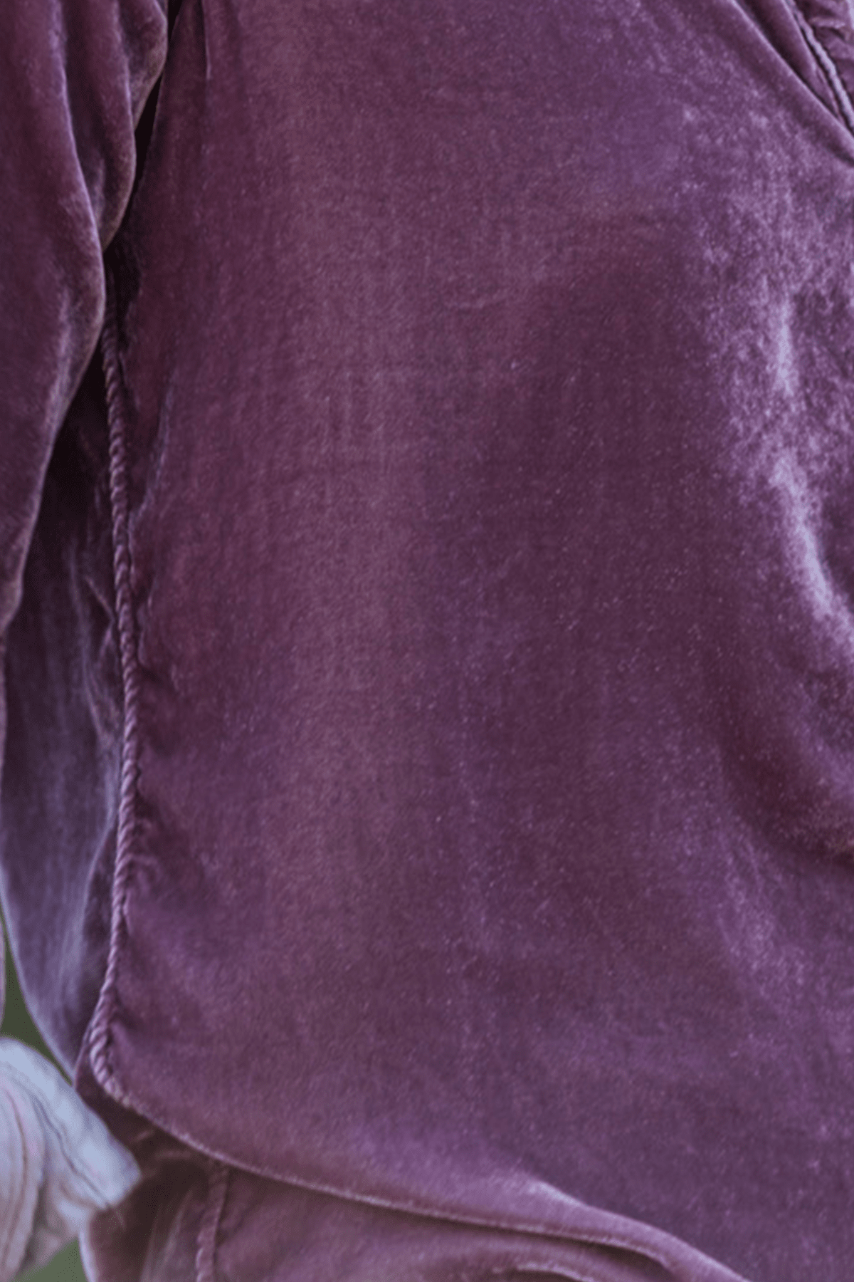 Ruby - Velvet A10 - Velvet CP Shades puce 140