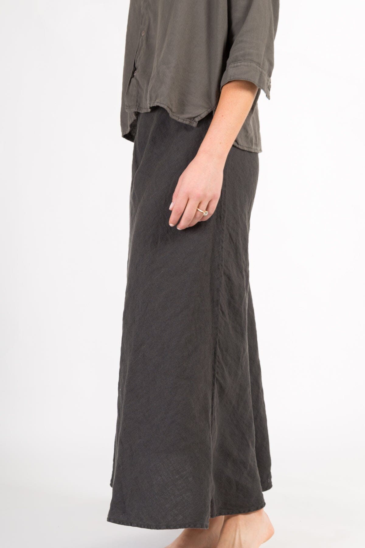 Tanya - Chambray Linen Twill A51 - 890 CP Shades 