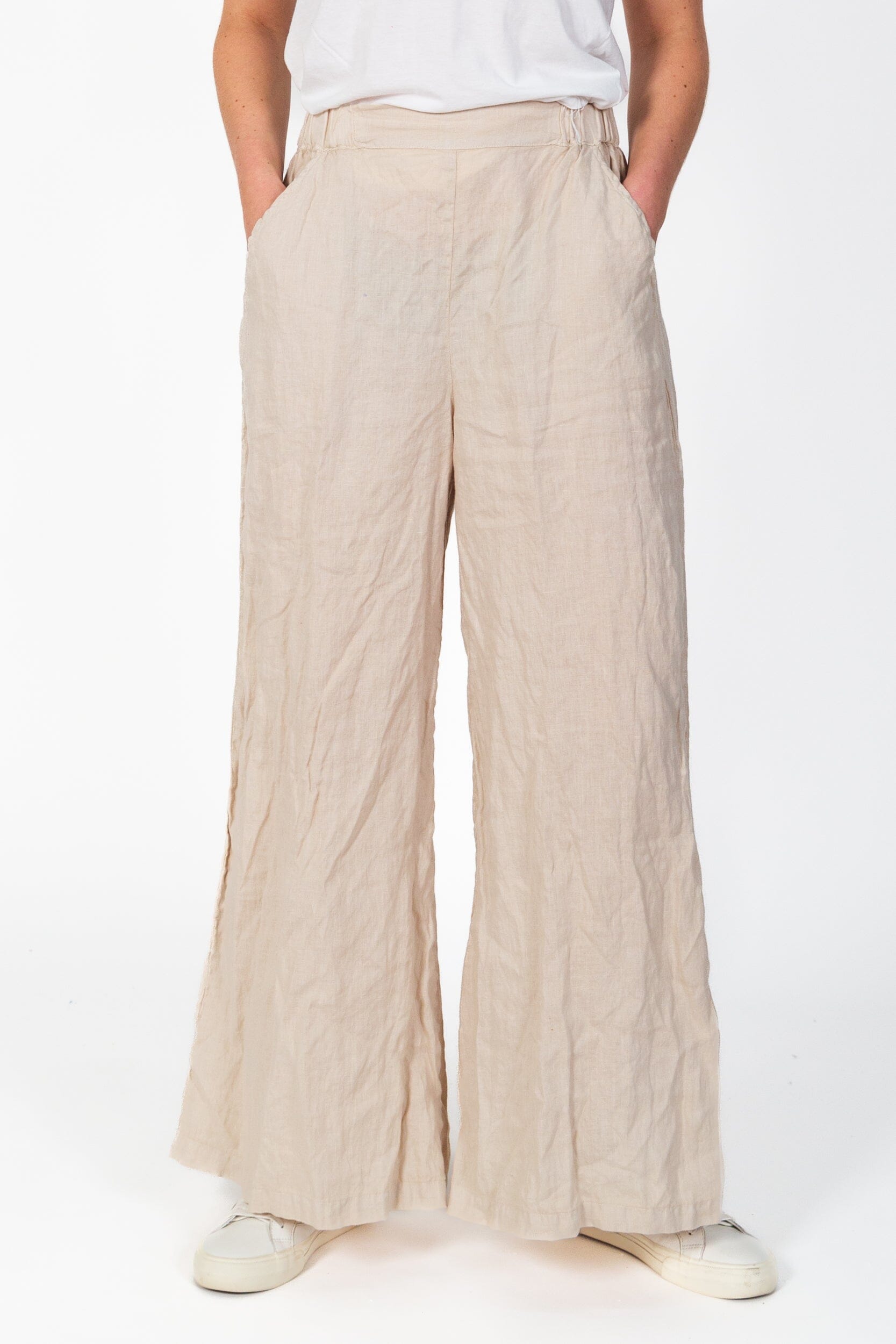 Wendy - Linen S30 - Linen Bottoms CP Shades 