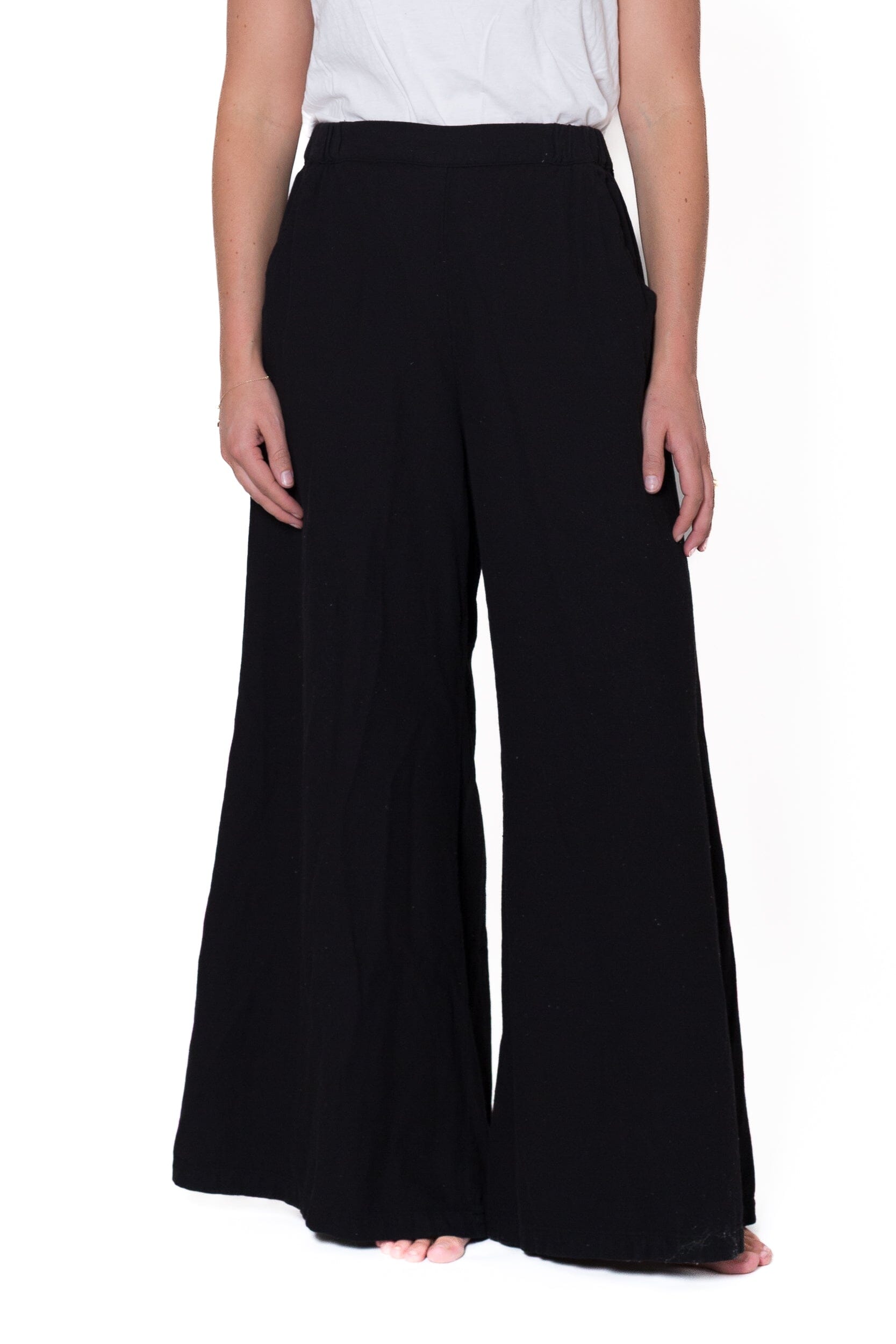 Wendy - Textured Cotton S30 - Linen Bottoms CP Shades black 4271