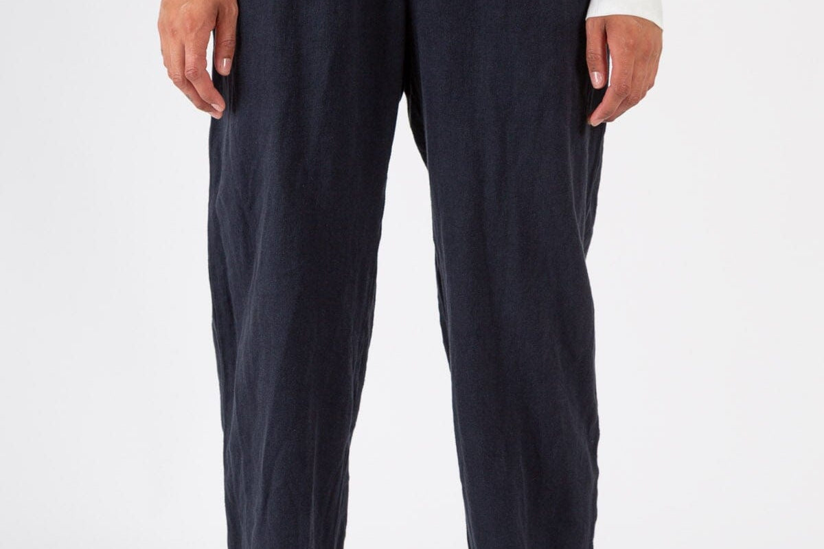 Ari - Linen Rayon Twill A20 - 667 CP Shades ink 667